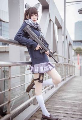 沦为玩具的女教师静怡